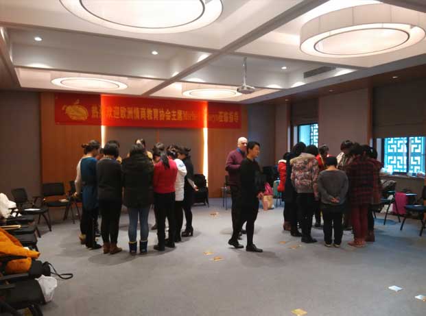 Michel  Claeys到齙牙兔總部培訓