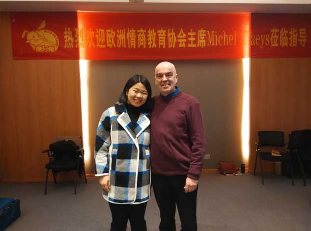 Michel  Claeys到齙牙兔總部培訓